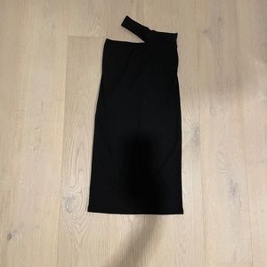Black Cutout Waist Skirt